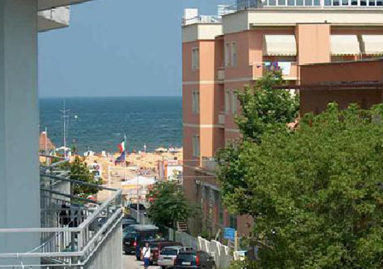 Hotel Zenith Rimini Exterior foto